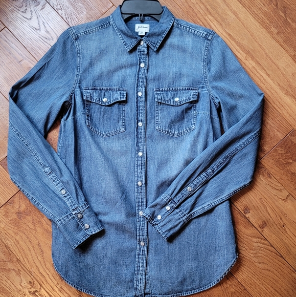 J.Crew Tall Western Pearl Snap Chambray Shirt in Vintage Indigo Item G2533 - Picture 2 of 9